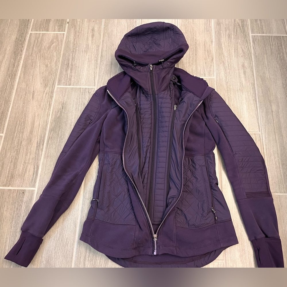 Lululemon Fleece Jacket Size 8 Plum Zip Hoodie Pockets EUC - Picture 10 of 13
